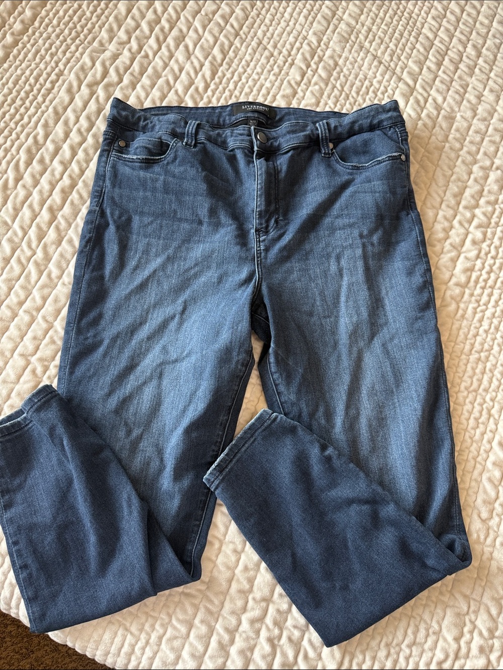 Liverpool Abby Ankle Skinny Jeans in Dark Blue